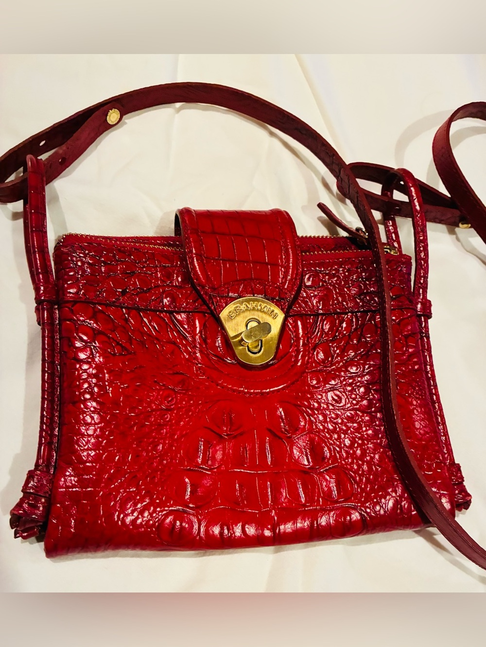Beautiful Brahmin Red Croc-Embossed Leather Crossbody Bag